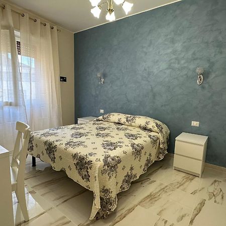 Torino Holidays Home Roma Esterno foto