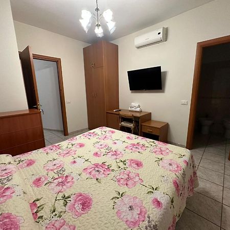 Torino Holidays Home Roma Esterno foto