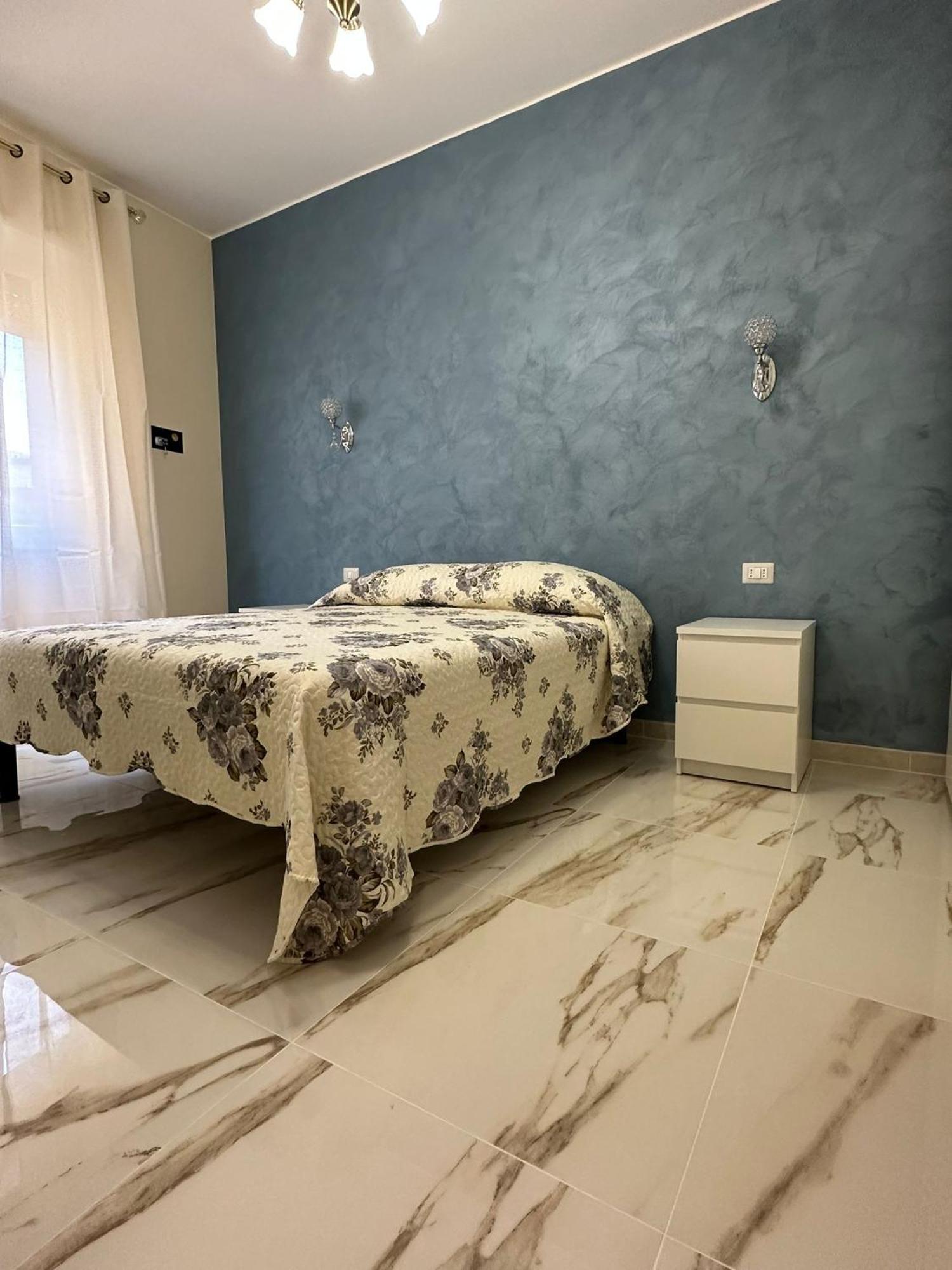 Torino Holidays Home Roma Esterno foto