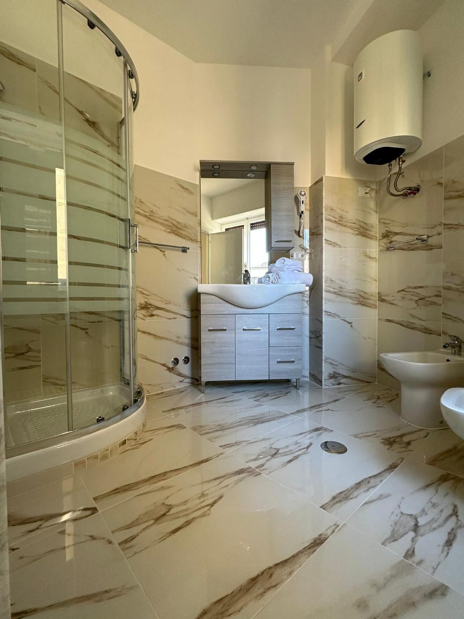 Torino Holidays Home Roma Esterno foto